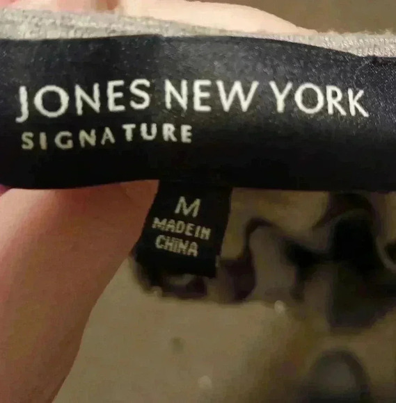 2/$30 Sparkling,Formal Grey Sequin JONES NEW YORK Burnout top (#682) - Picture 2 of 7